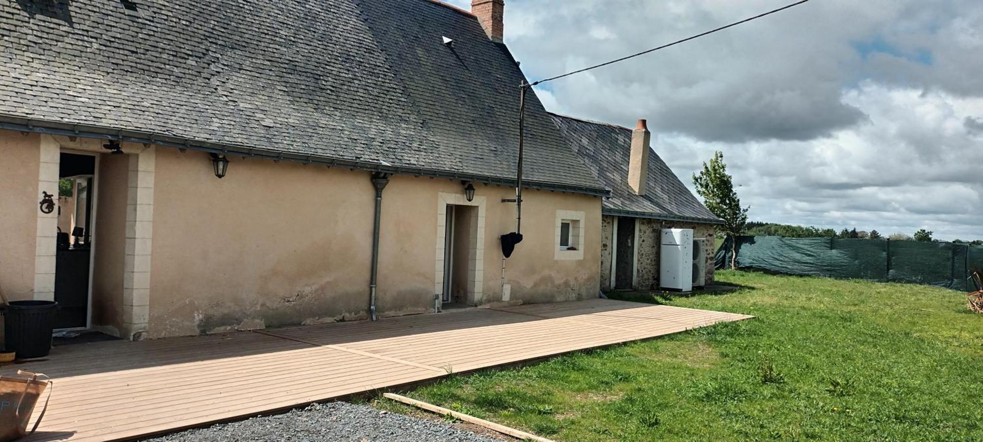 Maison De Campagne Seiches-sur-le-Loir Exterior photo